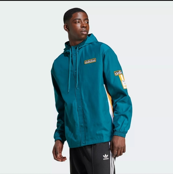 Adidas windbreaker - Picture 3 of 6